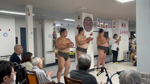LINE_ALBUM_高砂部屋慰問令和7年_260225_143.jpg