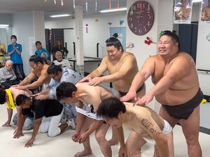 LINE_ALBUM_高砂部屋慰問令和7年_260225_316.jpg
